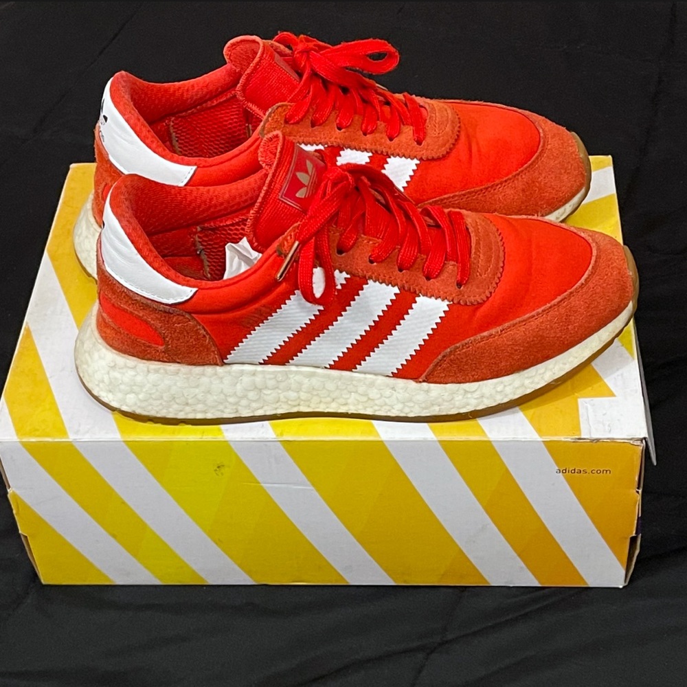 Adidas Iniki Runner